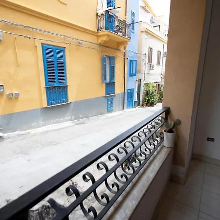 Plaza Del Mar Casa Mondello * Palermo